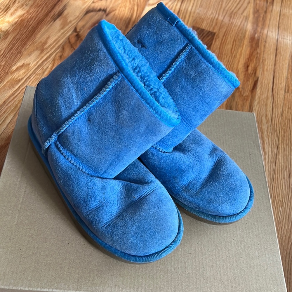 Ugg classic II boot, Kids, Size 3, Blue